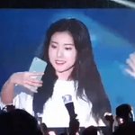 강혜원은 진짜 끼만 <b>충만</b>했으면 개쩔었을텐데