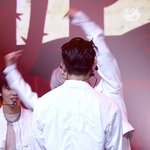 [NCT칠프] 정우가 태용이 기지개 하트 <b>시범</b> 보이는중