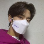 [펜타곤] <b>홍시</b> 머리 너무 긴뎅…