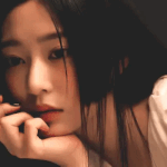 [모두드루와] 카리나를 이용해서 김민주 욕먹게 하는 <b>관종</b> ㅅㄲ