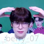 [NCT칠프] 야 얘들아 ㅈ ㅐ현이 머리 자른<b>거니</b> ??