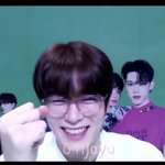 [NCT칠프] 얘 왜<b>캐</b> 요새 잘웃어