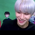 [NCT칠프] 오늘자 <b>선명</b>한 앞니두톨