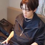 [NCT칠프] 아니 저 <b>프라다</b> 가방이 왤케