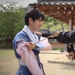 [댓글부탁해] 아이돌 <b>백신</b>짤 털이 해주라