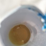 [이것좀봐줘] 음료먹고있는데 음료바닥에 진흙같은게 나왔어요