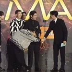 정국 이거 왜이렇게 귀엽냐