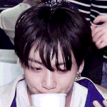 <b>정국이</b> 앞머리 끊어먹은거