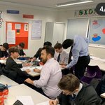 [풀햄보이즈] 영국 애들도 시험날 <b>공부</b> 안 했다고 할까