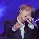 [방탄소년단] 움짤계 <b>팔</b> <b>생각</b>인데