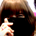 [놀면뭐하니] 블랙핑크 <b>리사</b>, <b>매력</b> 넘치는 출국길··· 빛나는 '인형...