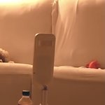 얘들아 이 핸드폰 거치대?카메라 <b>삼각대</b>? 뭐냐 ㅈㅂ 알려줘ㅠㅠㅠ