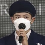 [더보이즈] 다<b>롱이</b> 진짜 귀여워 꼬순내 나게 생겨써