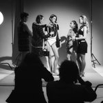 모델들 <b>사이</b>에 <b>제니</b> 봤냐 ㅋㅋㅋ