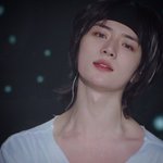 최범규 <b>쇄골</b> 봐…