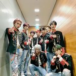 [NCT칠프] <b>해머</b> 아웃 날려