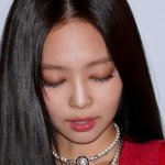 마담피가로 부편집장이 올린 제니 봄??