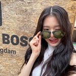 근데 장원영은 어케 이런 표정까지 잘어울리지