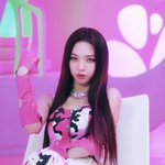 카리나 진짜 ㅈㄴ <b>ai</b> 같다