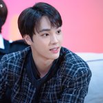 [더보이즈] 얼굴이 <b>반쪽</b>이 됨ㅠㅠ