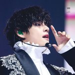 <b>작정</b>하고 무대 오르면 소름 돋는 남돌