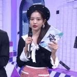 [댓글부탁해] 장원영 얼굴 <b>역변</b>했다매..,,,,,,,