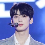 <b>차은우</b> 2년 전