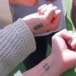 와 방탄 지민 <b>주먹</b>은 크구나