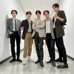 [펜타곤] <b>진지</b>하게
