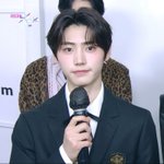 엔하이픈 성훈 볼<b>터치</b> 했더니 ㄷㄷ