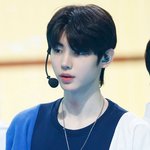 근데 박성훈 뮤뱅엠씨 할 때