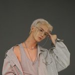 아까 판에 배진영이름 나와서