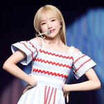[모두드루와] 조유리는 <b>흑발</b>보다 금발인 거 같긴해