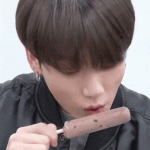 전정국 넘 <b>귀엽</b>닼ㅋㅋㅋ