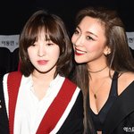 <b>루나</b> 이번 컨셉 잘어울린다
