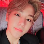 [더보이즈] 재현이 <b>탈색머리</b> 사진파티구만ㅎㅎ