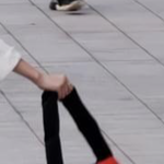 <b>권은비</b> 가방