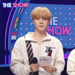 에이티즈 <b>윤호</b> 개잘생김