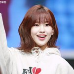 착실해 보이는 '<b>모범상</b>' 아이돌