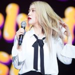 금발 <b>예리</b>