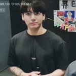 [방탄소년단] 정<b>구기</b> 피어싱 바꾸니까 애기앙마 됨ㅋㅋㅋ