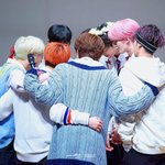 [펜타곤] 난 <b>유니</b>들 너무 좋아…
