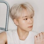 <b>문빈</b>이 여동생 영상 모니터 해준다