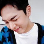 [펜타곤] 아 코스모<b>때</b> <b>얼굴</b>이랑 너무 비슷해
