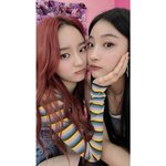 이지 x <b>예주</b>