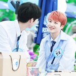 [펜타곤] 진짜 <b>둘</b> <b>다</b> 미친 듯