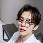 <b>최연준</b> 안경 너무 좋아