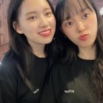 [위키<b>미키</b>] 커플티 입은 엘쎄 개귀여워 ㅋㅋㅋ