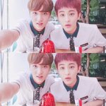 [NCT칠프] 얘네 둘 서공<b>예</b> 교복입고 브이앱하는거