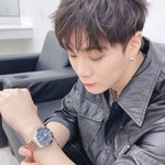 [모두드루와] 누가 봐도 시계 <b>협찬</b> 받은 사람 문빈이